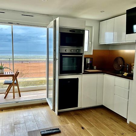 Mettons Les Voiles - Appt Vue Mer Avec Loggia Bernières-sur-Mer 외부 사진