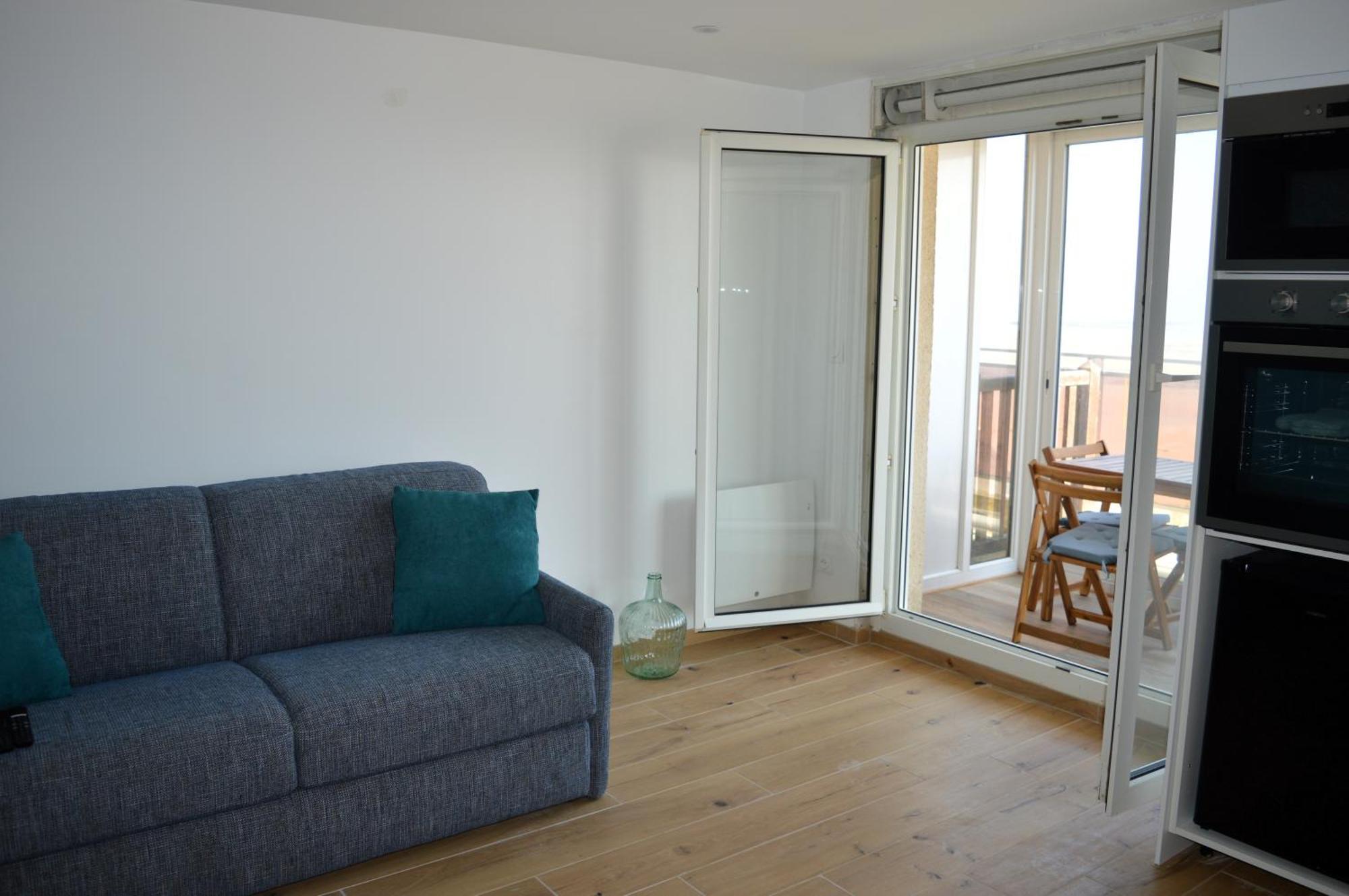 Mettons Les Voiles - Appt Vue Mer Avec Loggia Bernières-sur-Mer 외부 사진